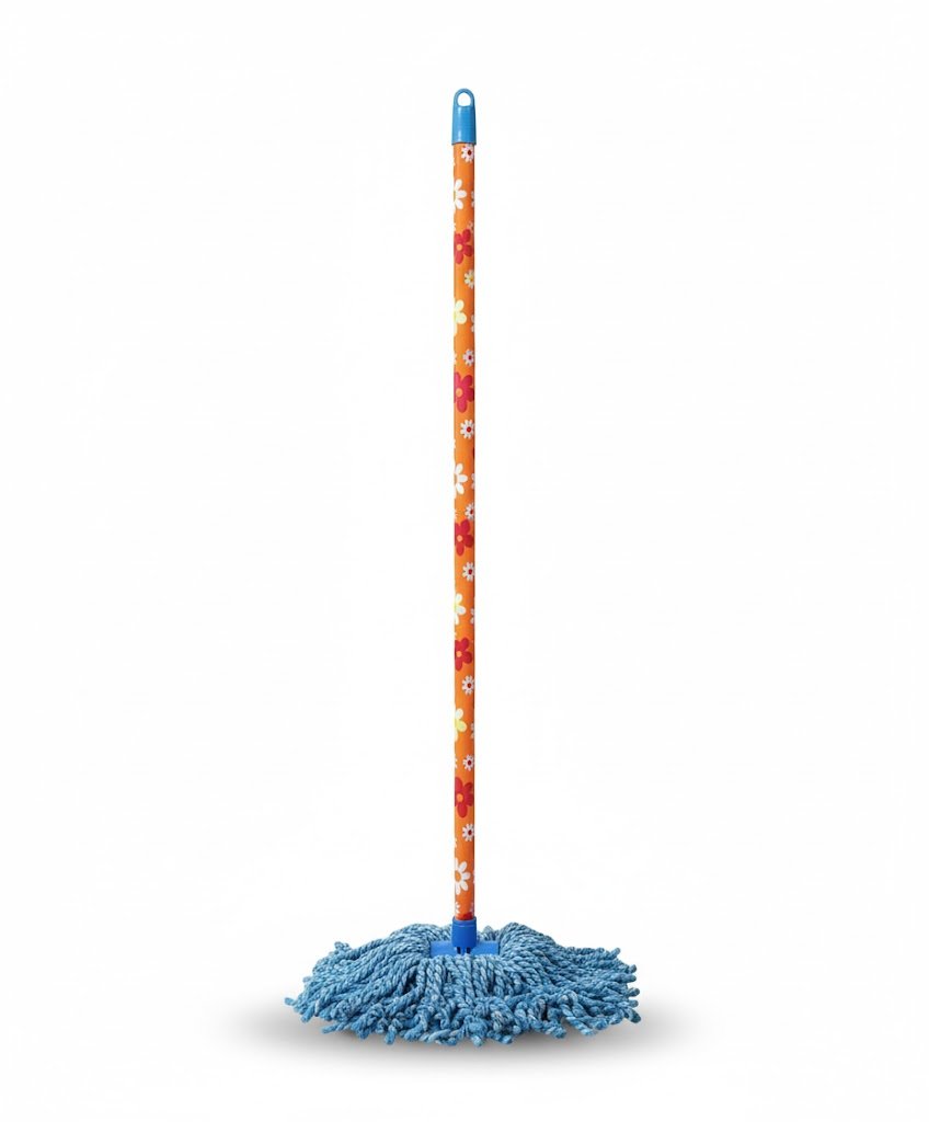 Wooden mop stick 4ft - Image 3